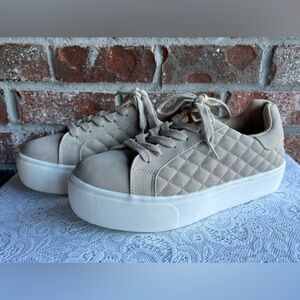 Soda Quilted Beige Platform Sneakers size 8.5